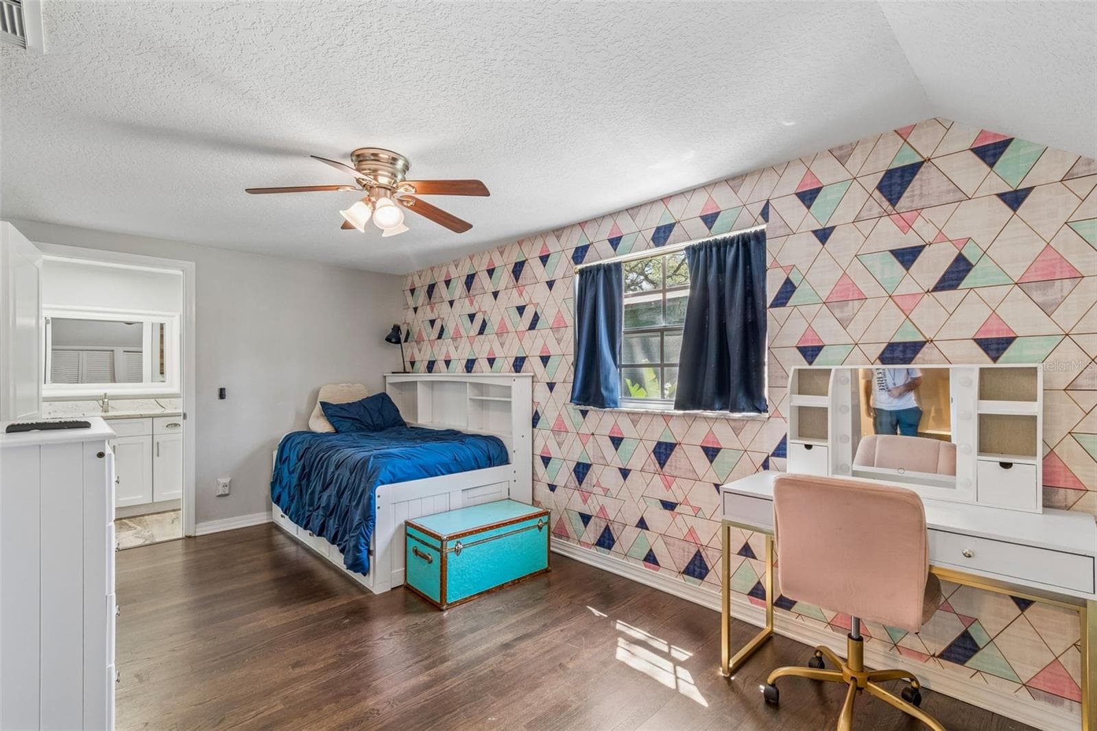 5th Bedroom 2nd Floor - 4528 W WOODMERE RD, TAMPA