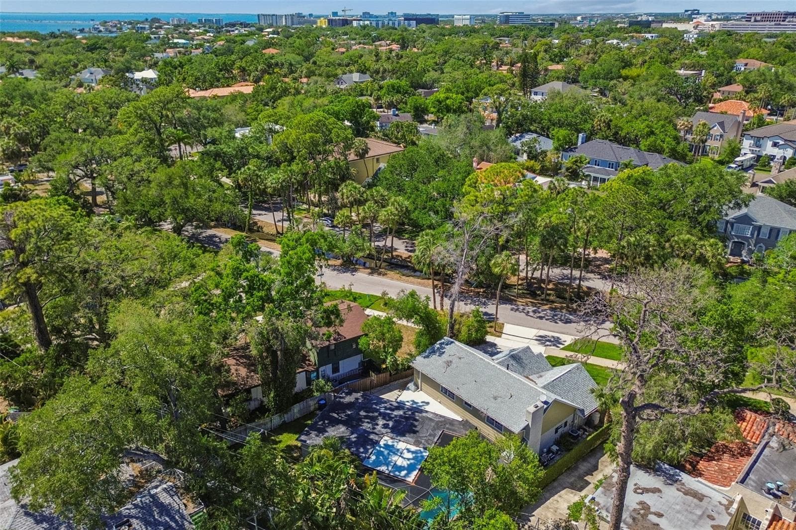 Single Family Residence at 4528 W WOODMERE RD, TAMPA, photo 94 of 100