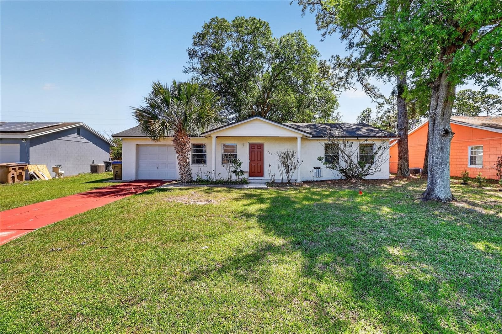 312 LA PAZ DR