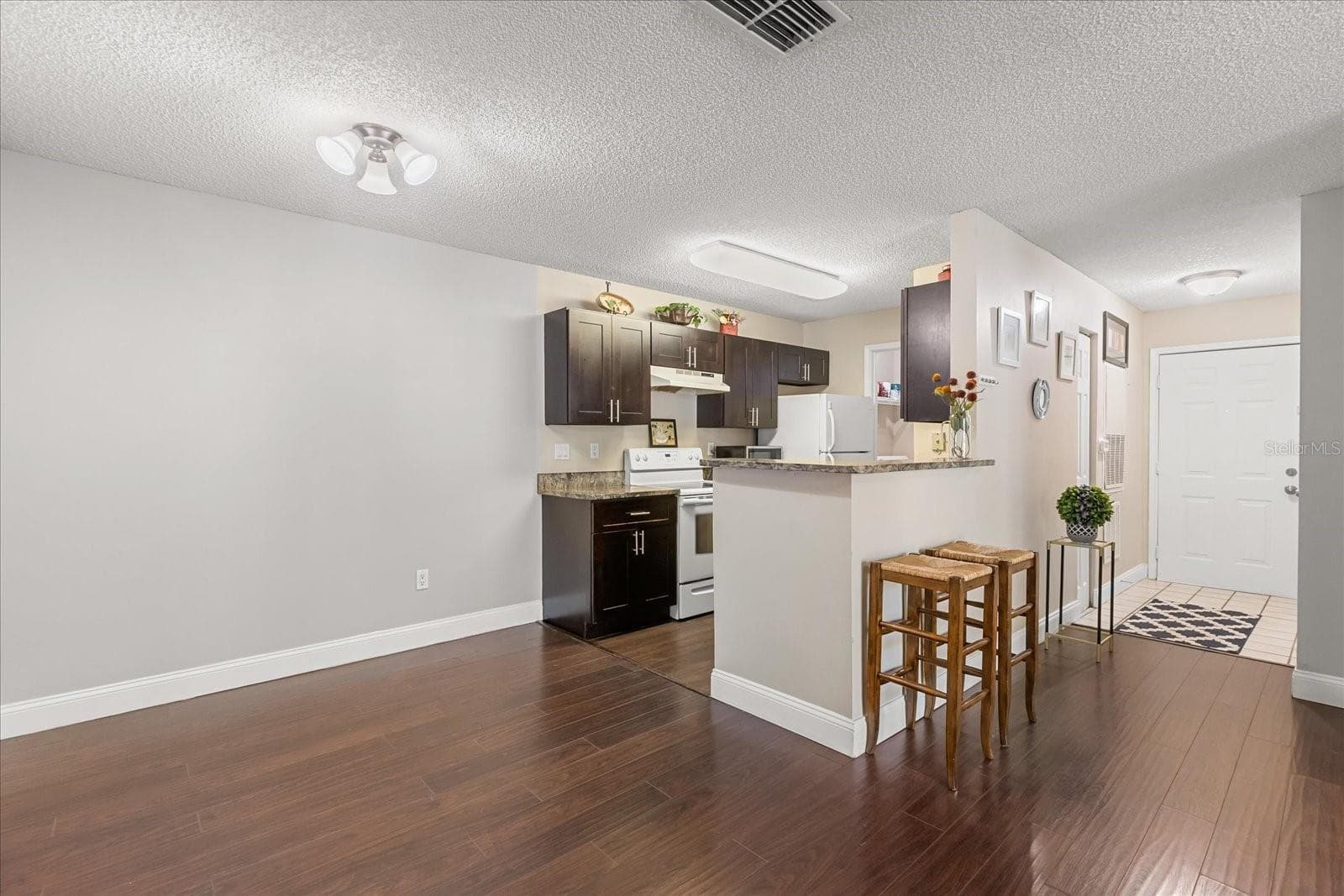 Condominium at 2501 GRASSY POINT DR #103, LAKE MARY, photo 9 of 41