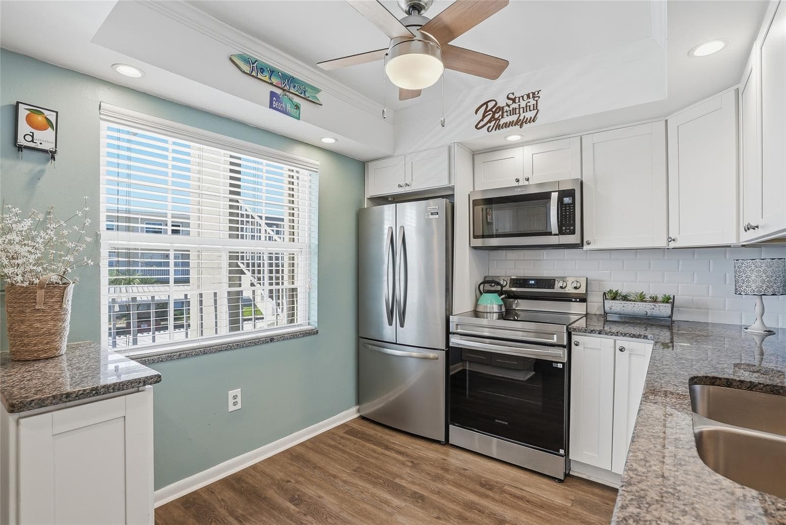 Condominium at 952 VIRGINIA ST #202, DUNEDIN, photo 16 of 52