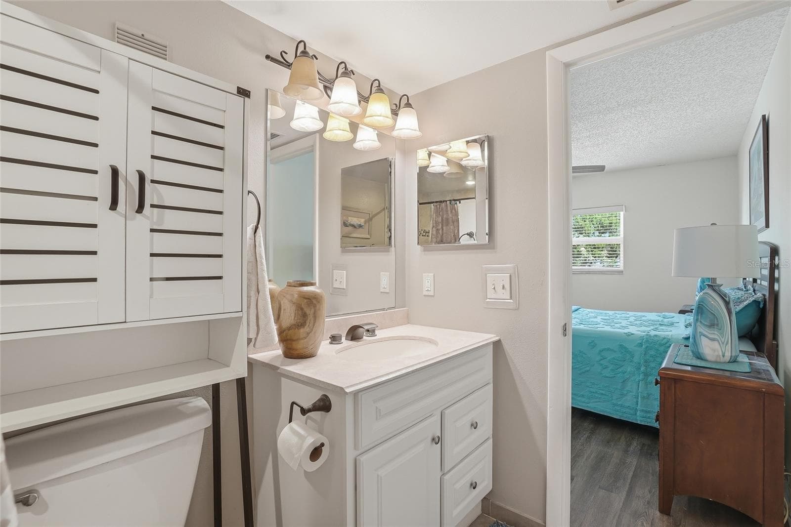 Condominium at 952 VIRGINIA ST #202, DUNEDIN, photo 35 of 52