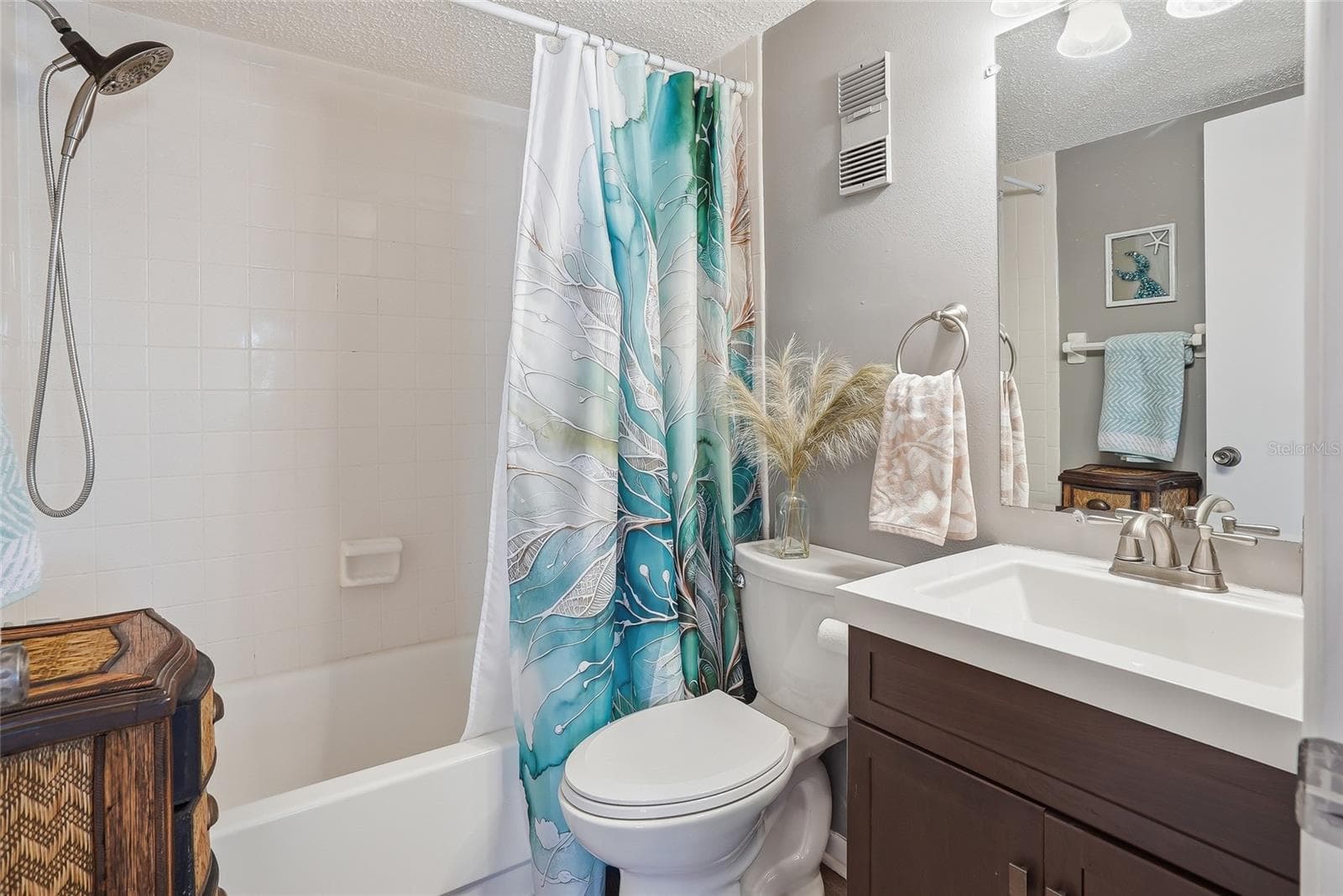 Condominium at 952 VIRGINIA ST #202, DUNEDIN, photo 40 of 52