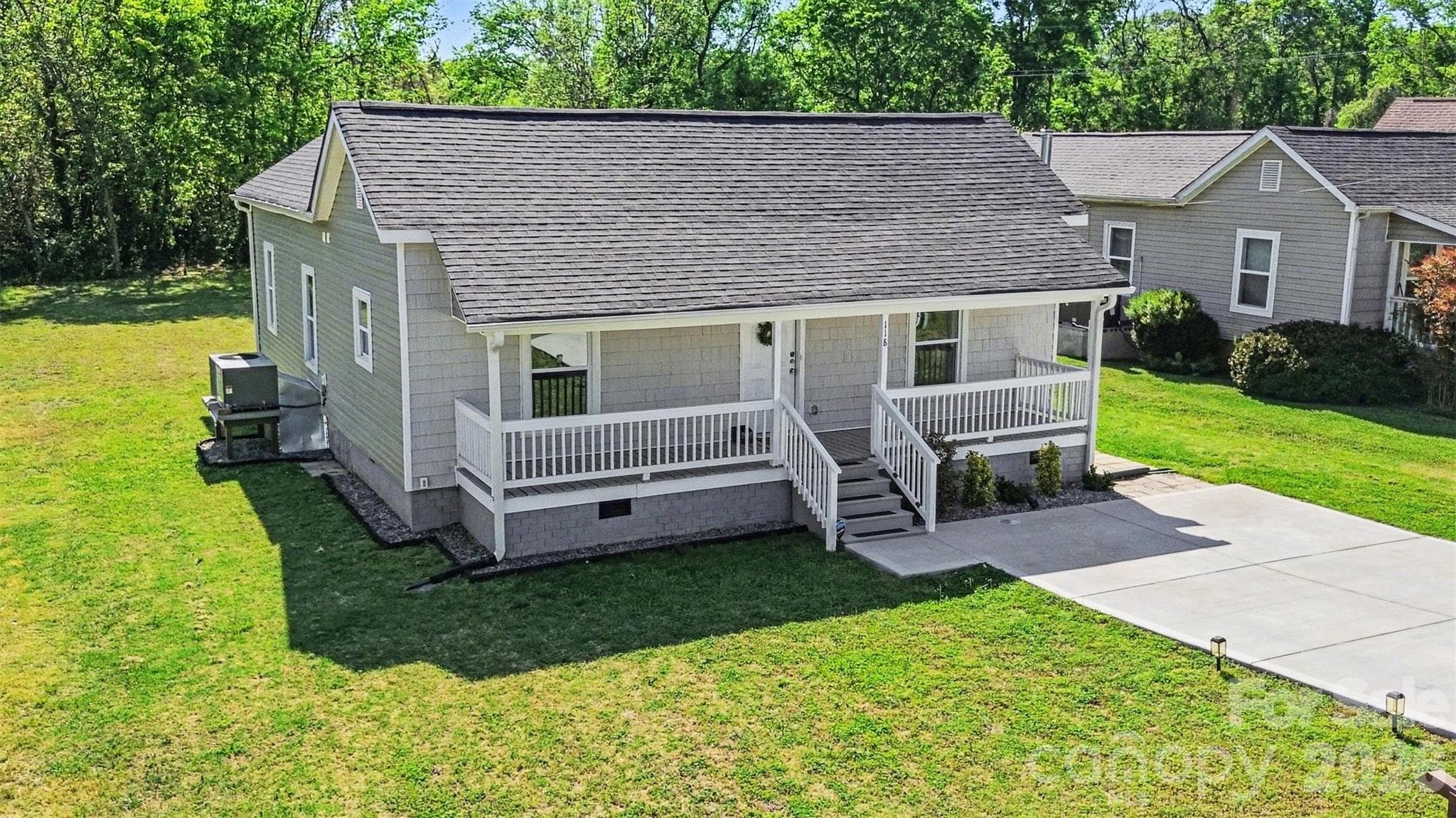 Single Family Residence at 118 Glen Rae Street SW, Concord, photo 3 of 19