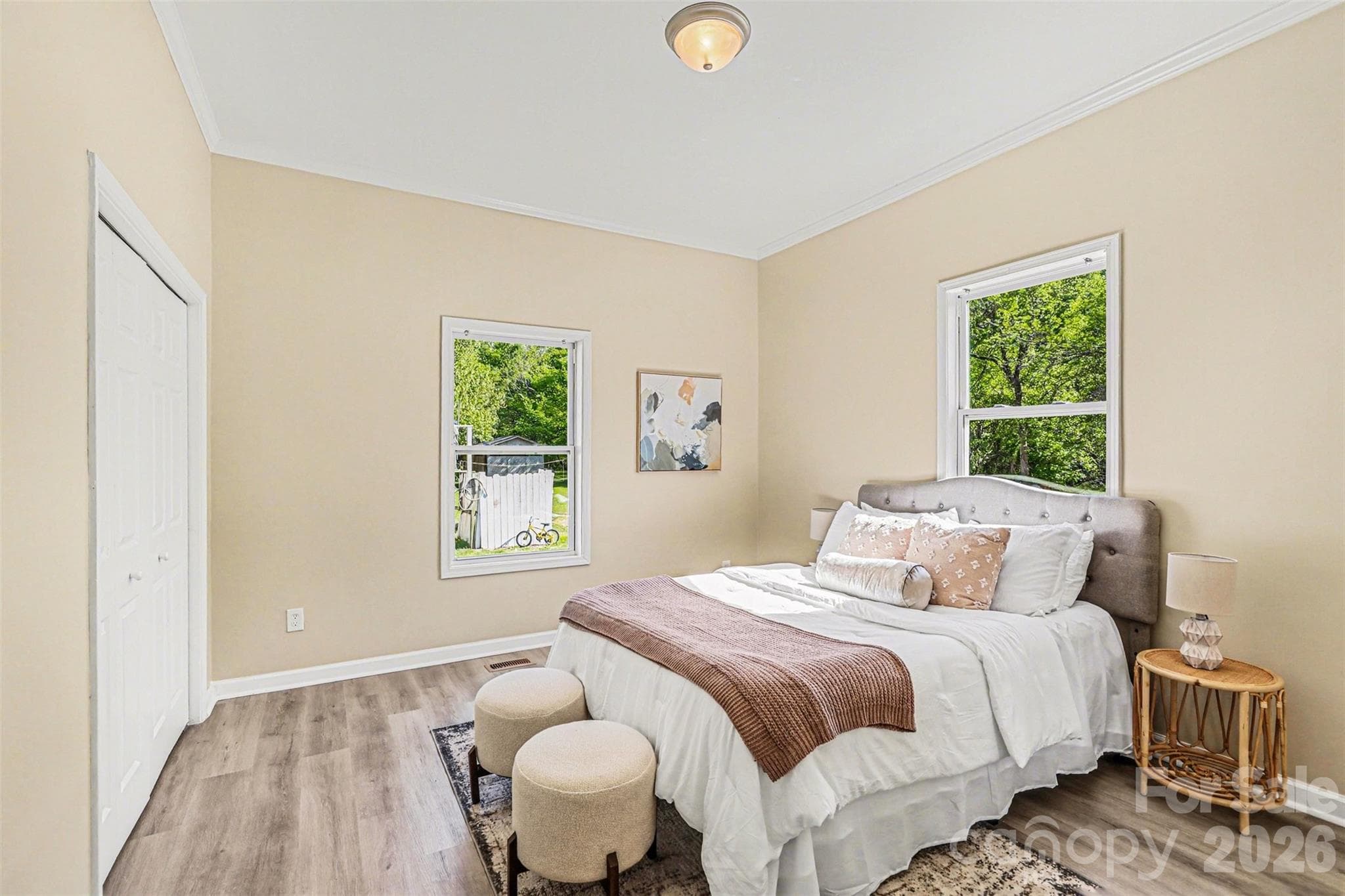 Single Family Residence at 118 Glen Rae Street SW, Concord, photo 8 of 19