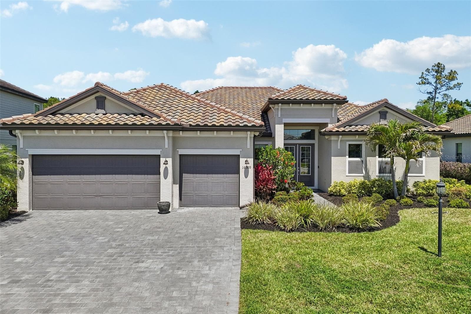 Single Family Residence at 16309 TRADEWIND TER, LAKEWOOD RANCH, photo 46 of 95