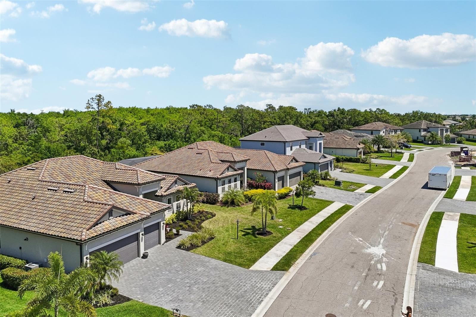 Single Family Residence at 16309 TRADEWIND TER, LAKEWOOD RANCH, photo 51 of 95