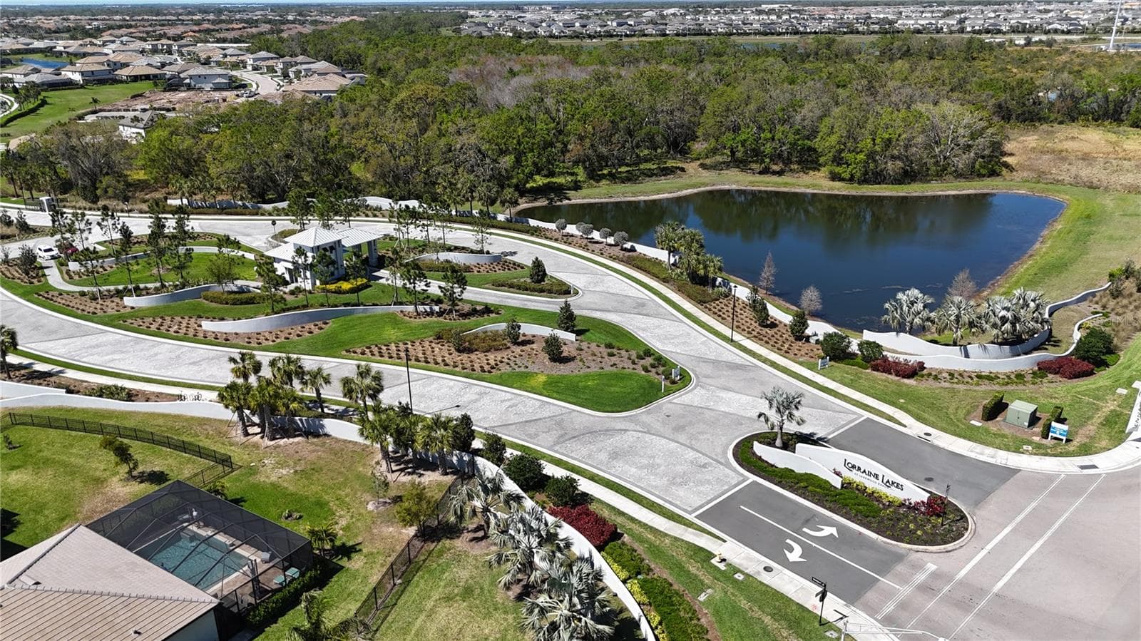 Single Family Residence at 16309 TRADEWIND TER, LAKEWOOD RANCH, photo 61 of 95