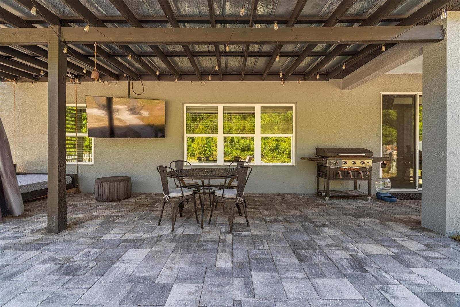 Rear Patio with Pavers - 3481 MIDDLEBROOK PL, ST CLOUD