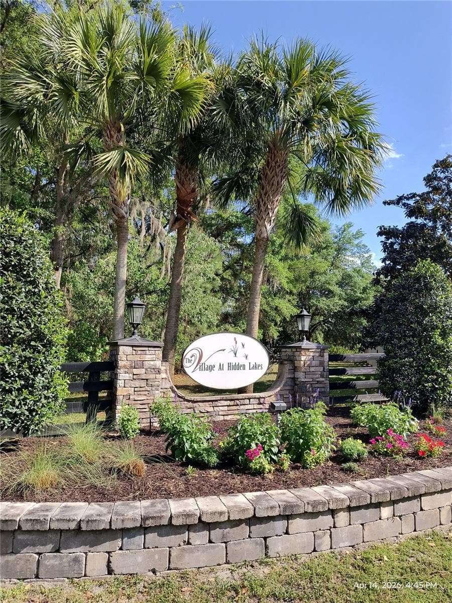 The Village at Hidden Lakes entrance sign - 14095 NW 141ST AVE, WILLISTON