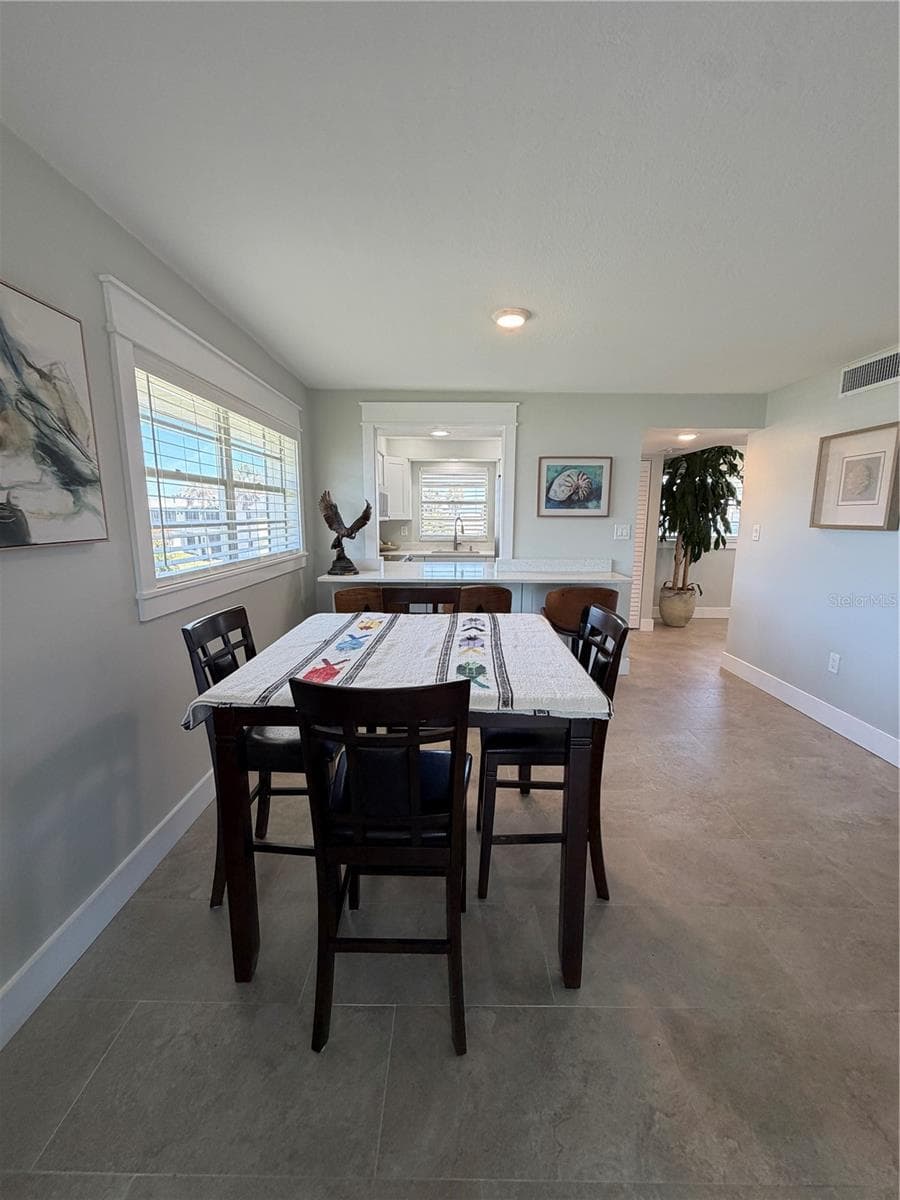 Condominium at 102 46TH AVENUE TER W #403, BRADENTON, photo 16 of 49