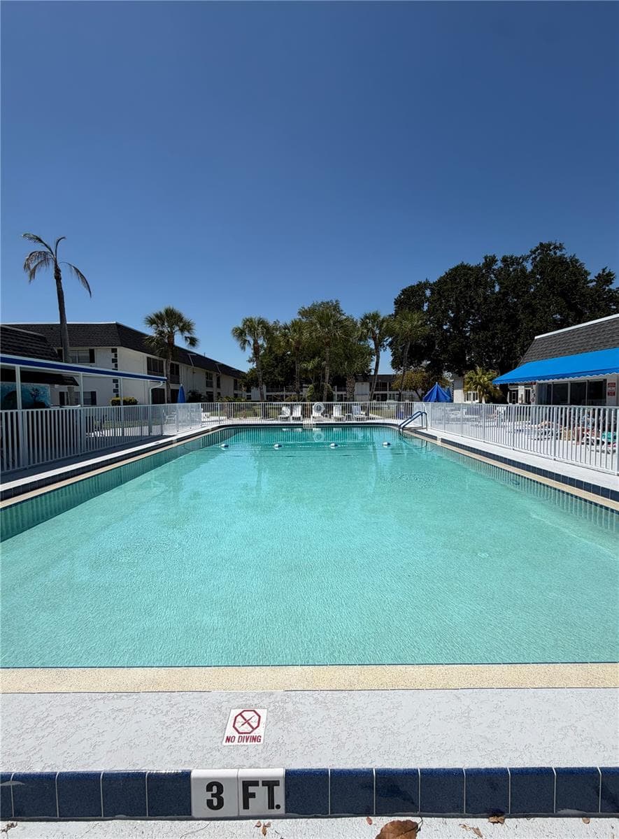 Condominium at 102 46TH AVENUE TER W #403, BRADENTON, photo 43 of 49
