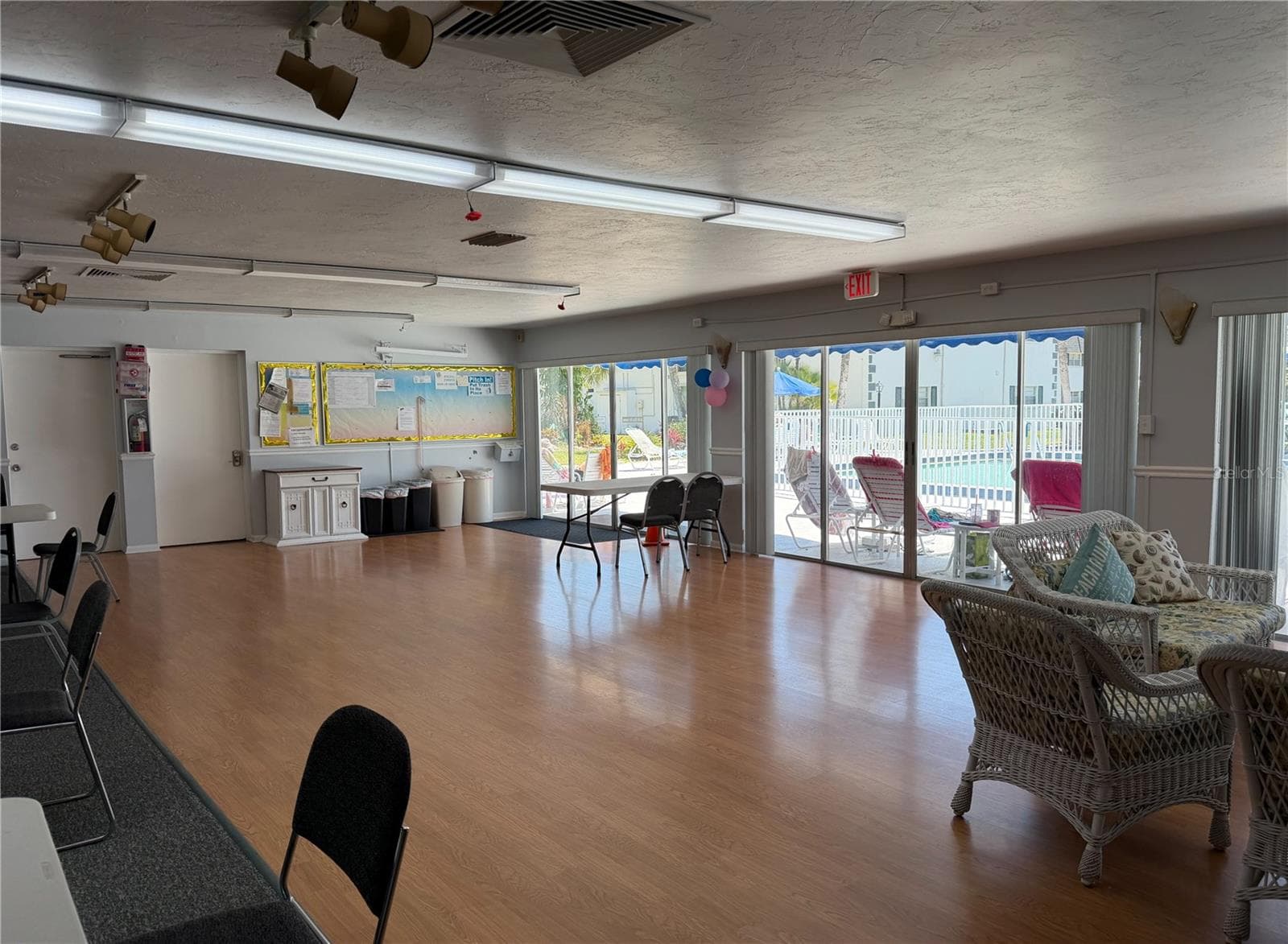 Condominium at 102 46TH AVENUE TER W #403, BRADENTON, photo 47 of 49