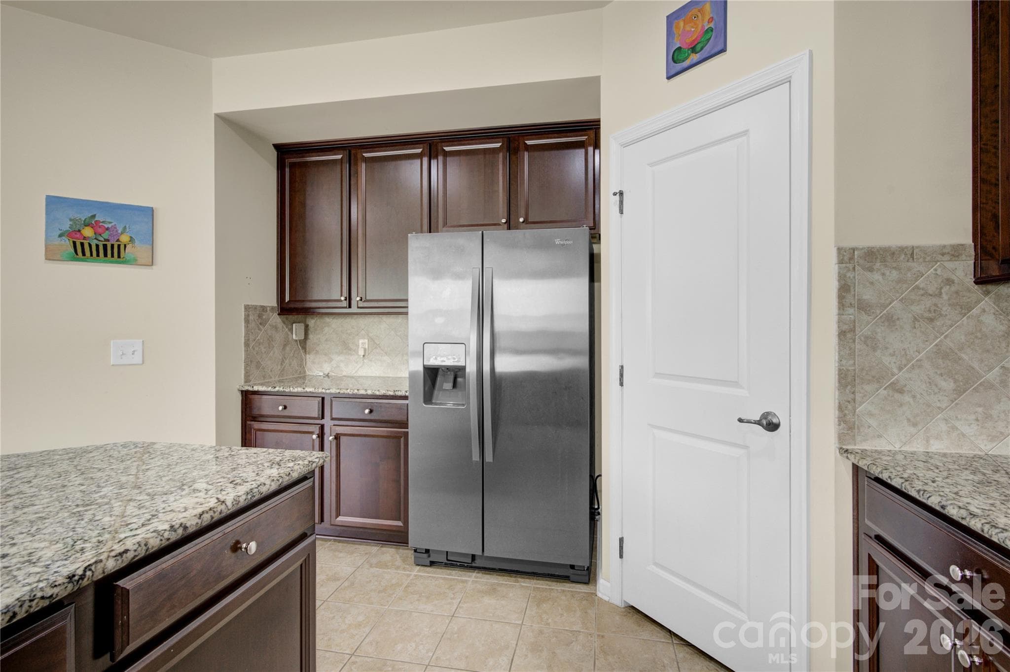 Single Family Residence at 817 Wingthorn Rose Drive, Gastonia, photo 13 of 45