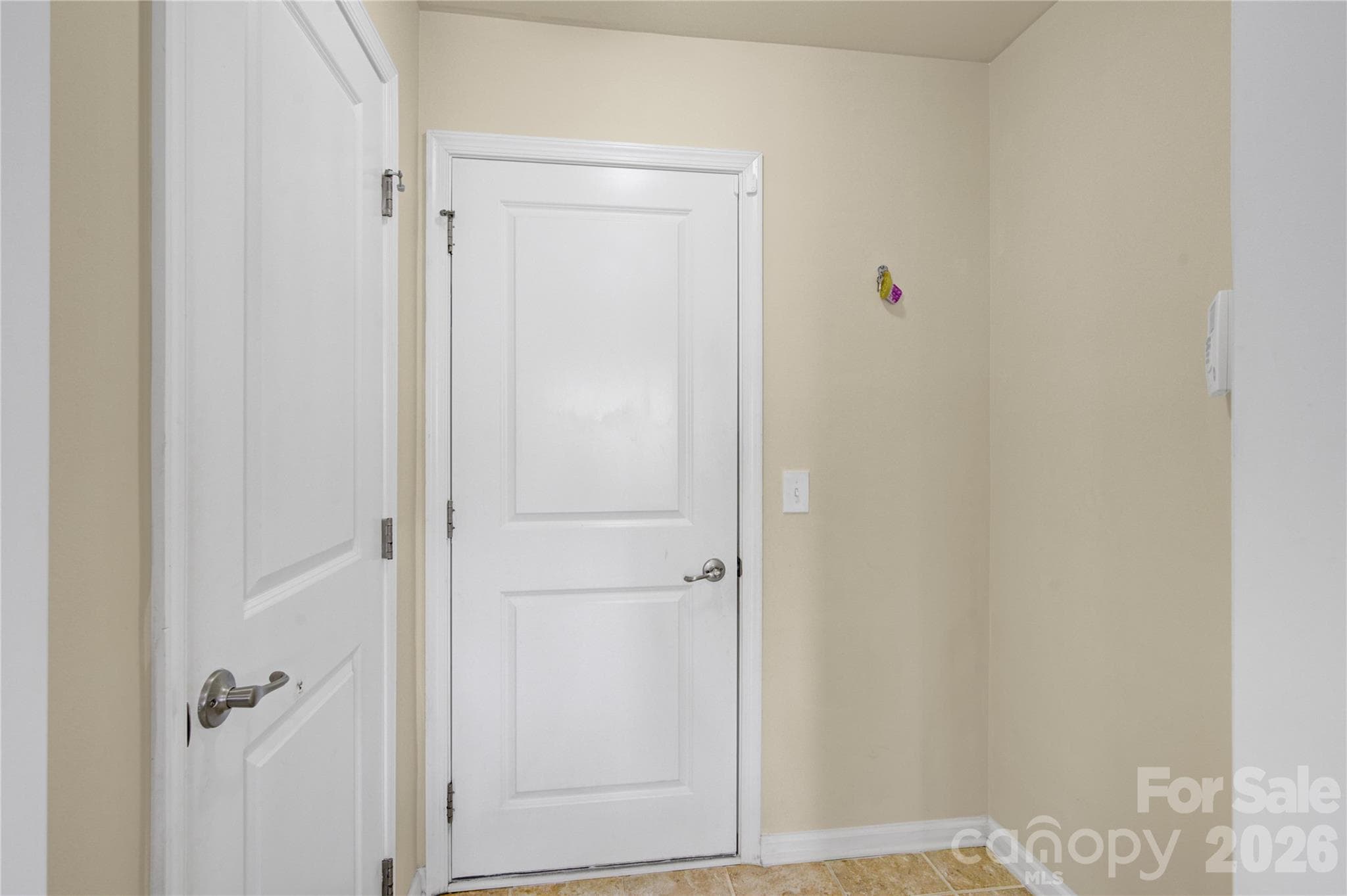 Single Family Residence at 817 Wingthorn Rose Drive, Gastonia, photo 17 of 45