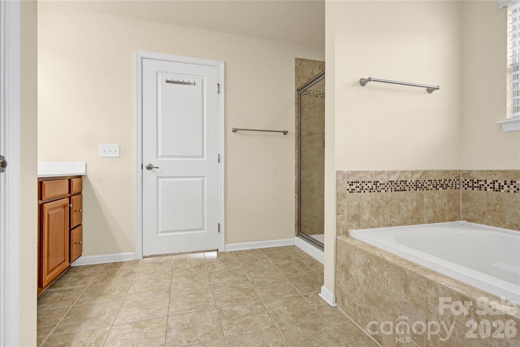 Single Family Residence at 817 Wingthorn Rose Drive, Gastonia, photo 42 of 45