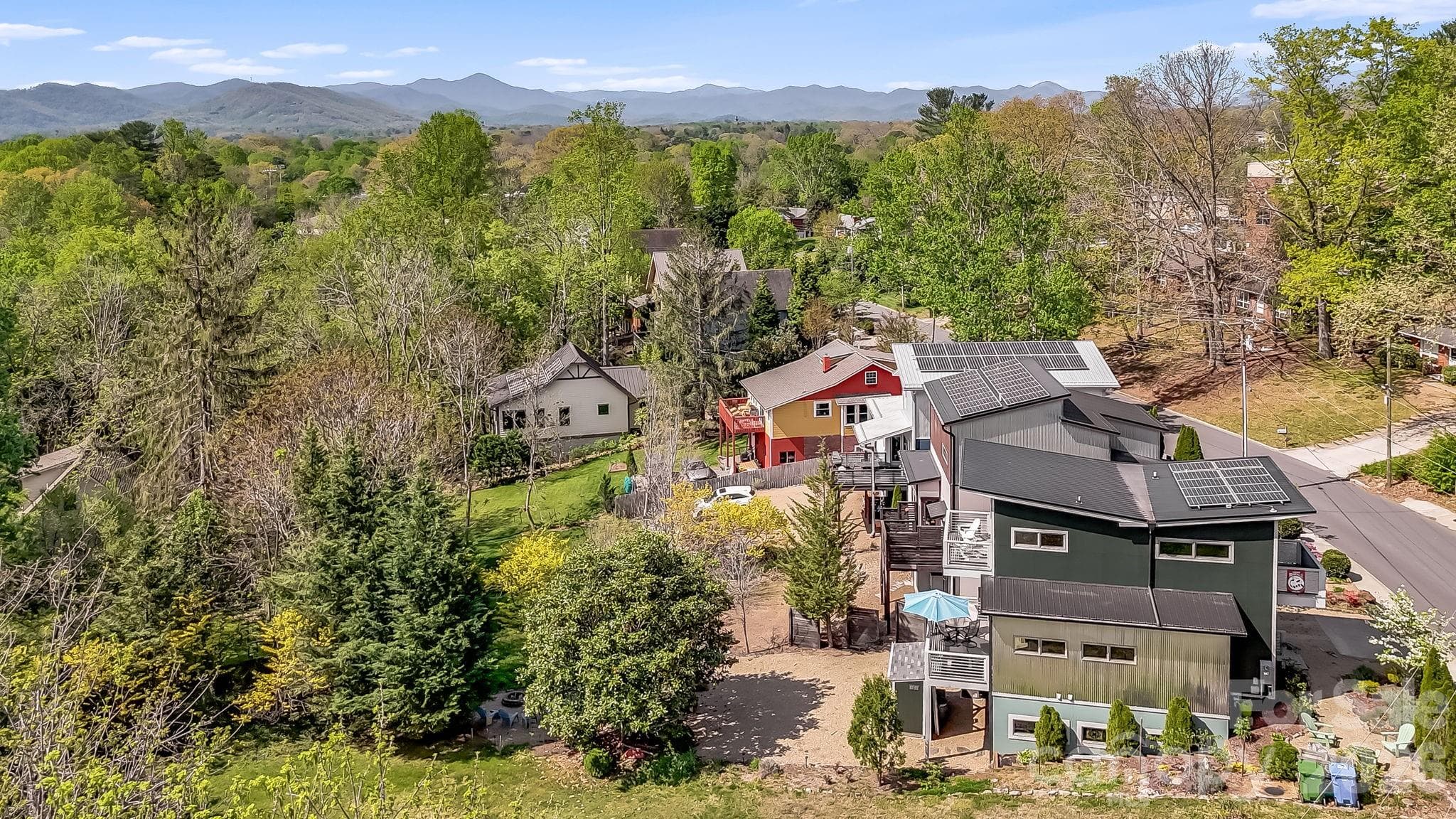 Single Family Residence at Asheville, photo 26 of 30
