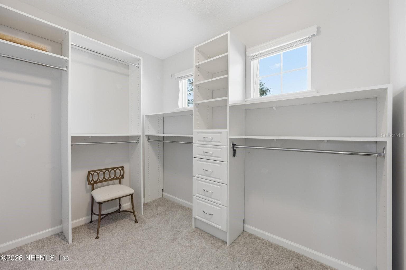 HUGE walk in closet - 6946 AZALEA GROVE DR, JACKSONVILLE