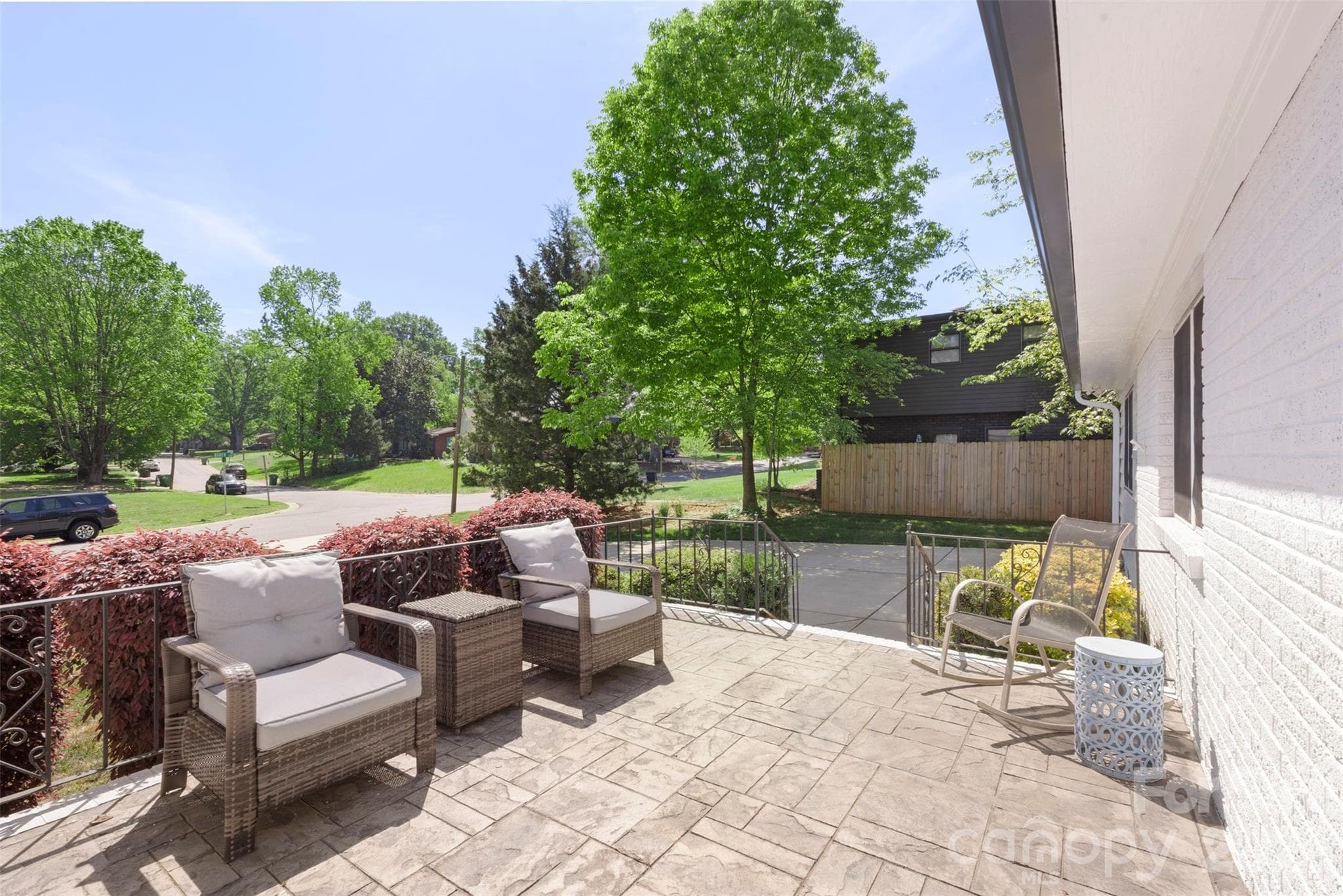 Single Family Residence at 5322 Baker Drive, Charlotte, photo 5 of 33