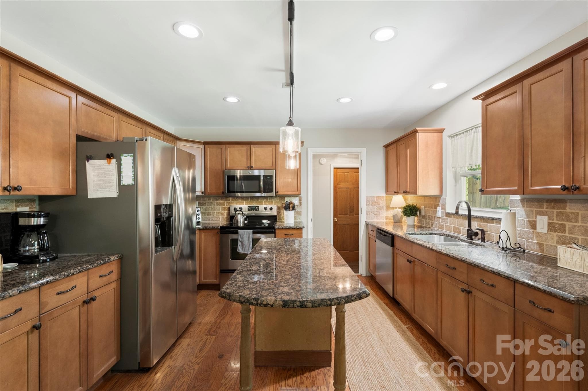 Single Family Residence at 5322 Baker Drive, Charlotte, photo 11 of 33
