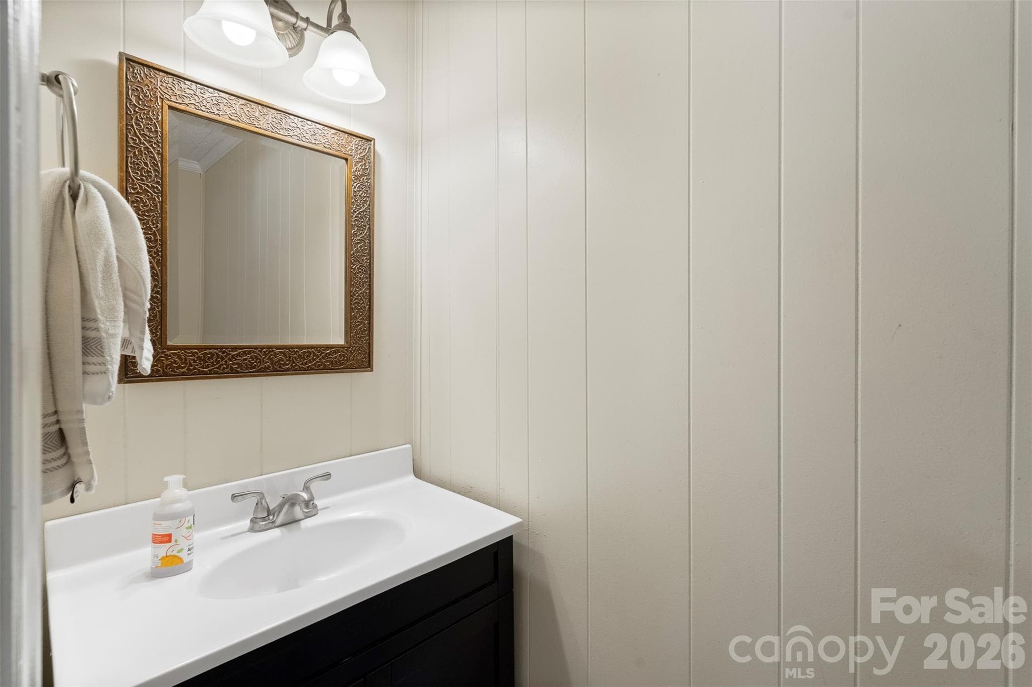 Single Family Residence at 5322 Baker Drive, Charlotte, photo 16 of 33
