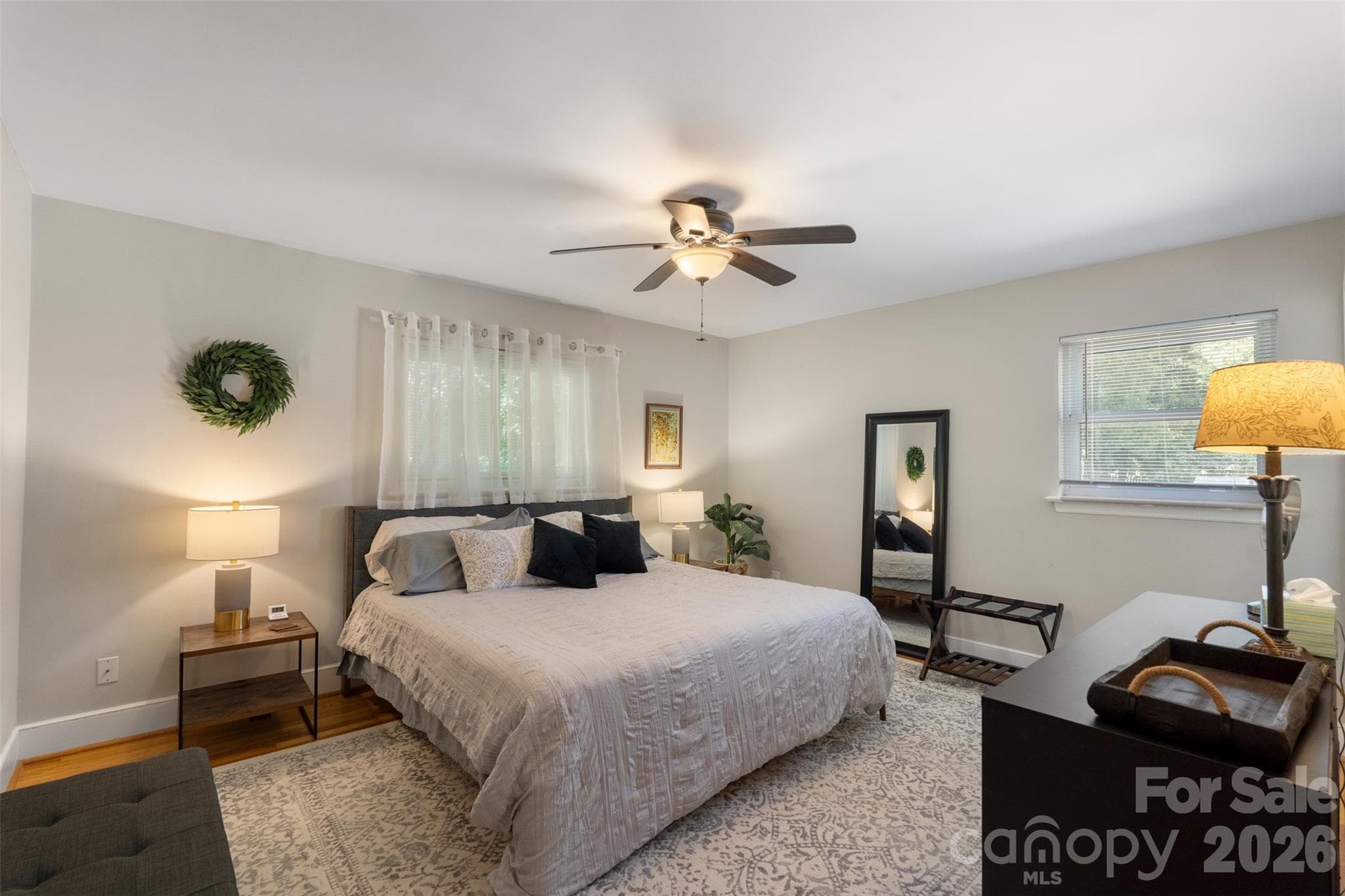 Single Family Residence at 5322 Baker Drive, Charlotte, photo 17 of 33