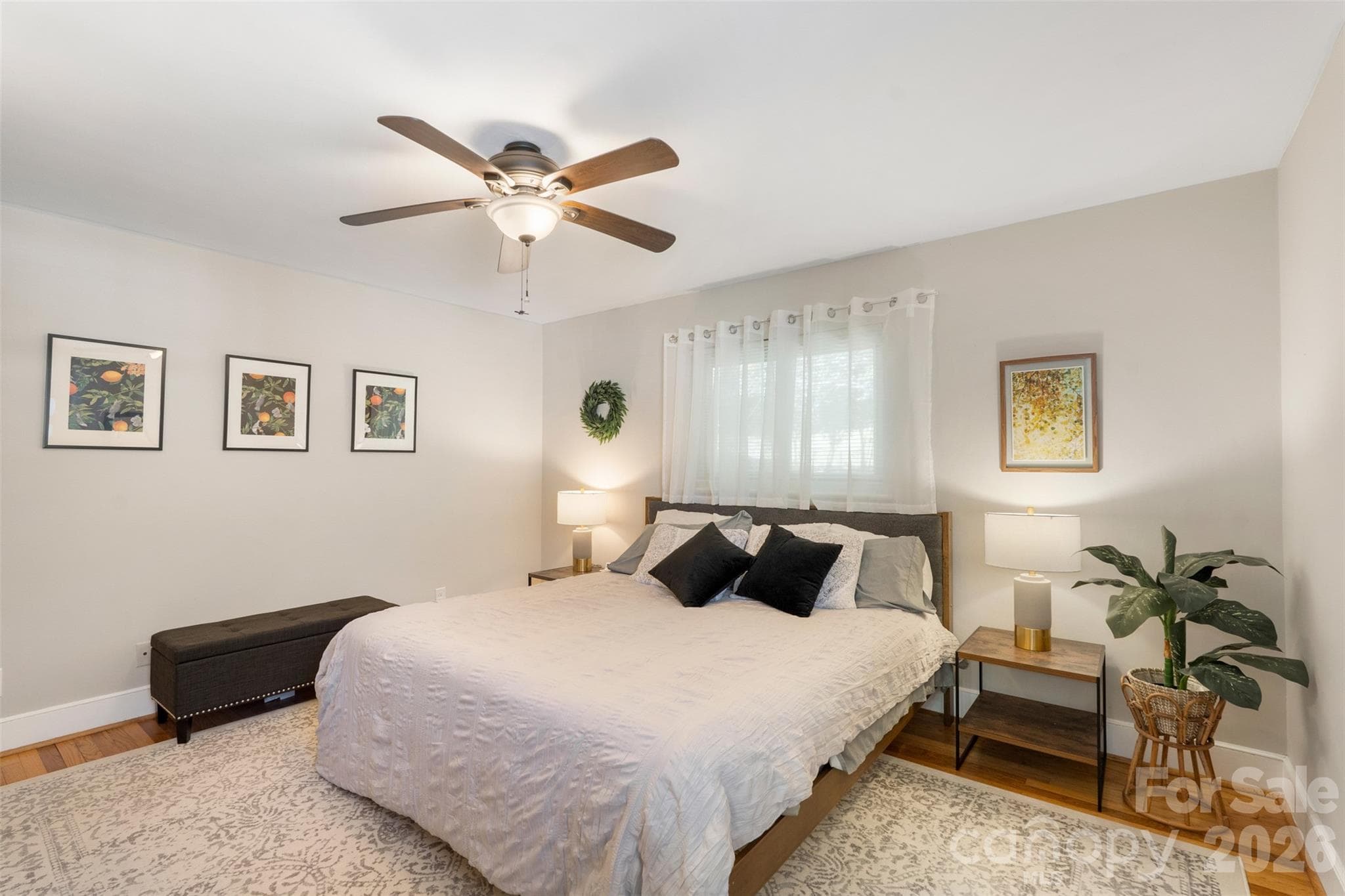 Single Family Residence at 5322 Baker Drive, Charlotte, photo 18 of 33