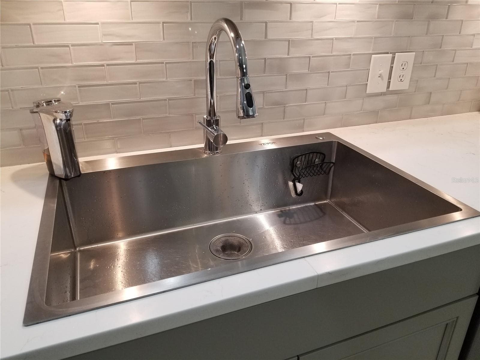 LARGE 33X22X10 STAINLESS STEEL SINK - 1720 FOSSIL DR, ENGLEWOOD
