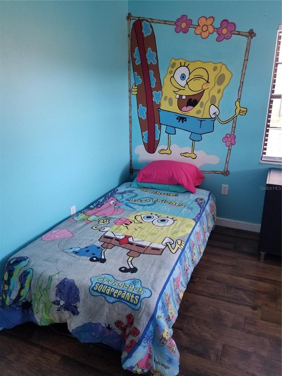SPONGEBOB SUITE BEDROOM 2 - 1720 FOSSIL DR, ENGLEWOOD