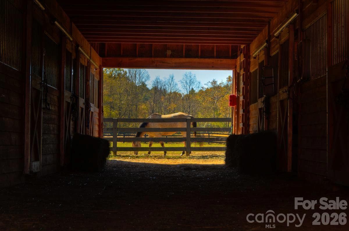 Lot at Lenoir, photo 17 of 22