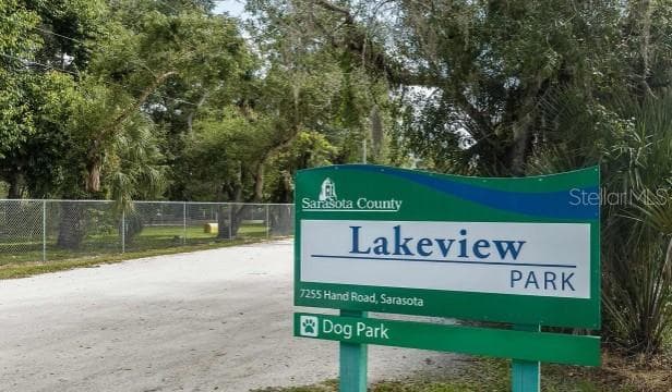 Lakeview Park - 7249 MEADOWSHADE CT, SARASOTA