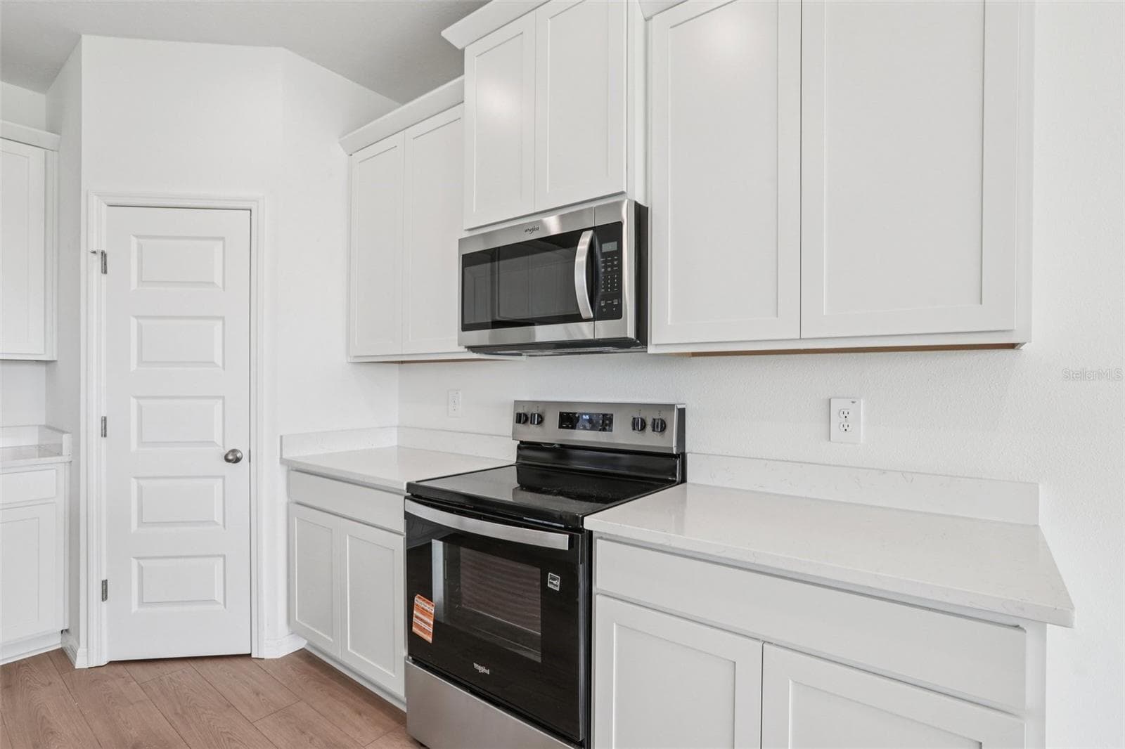 Single Family Residence at 5384 CLOUDBERRY AVE, LAKELAND, photo 27 of 88