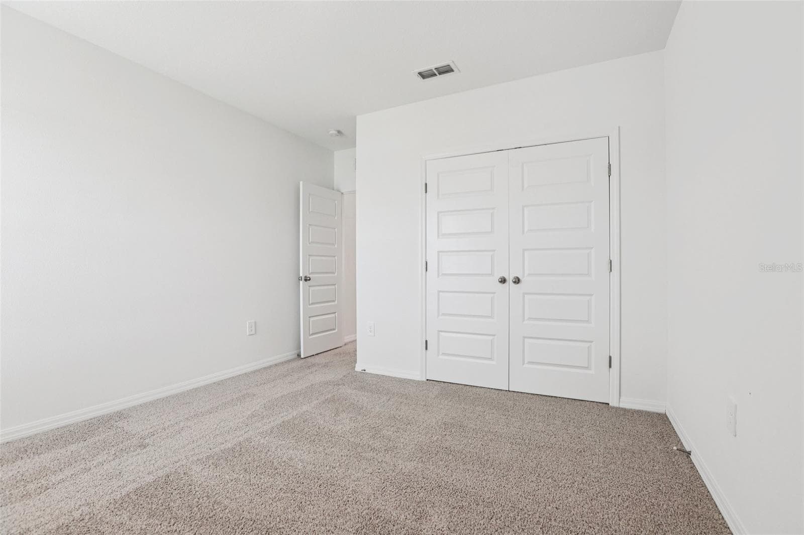 Single Family Residence at 5384 CLOUDBERRY AVE, LAKELAND, photo 59 of 88