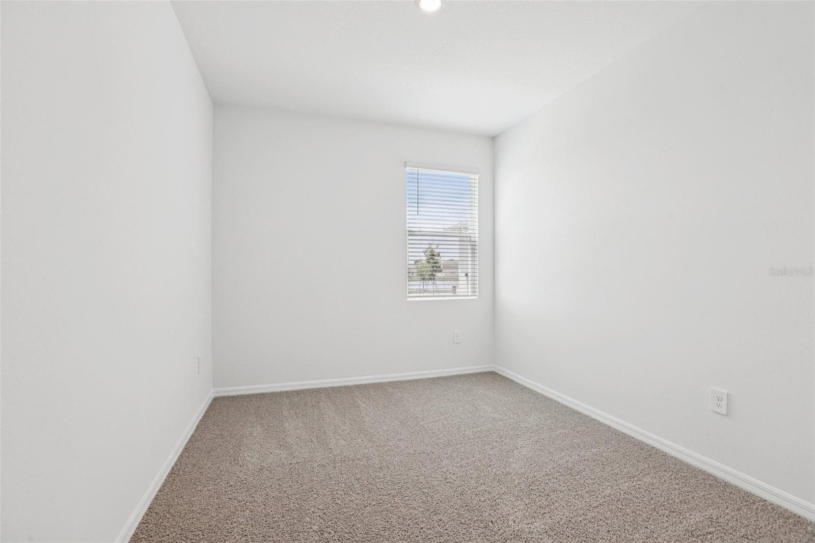 Single Family Residence at 5352 CLOUDBERRY AVE, LAKELAND, photo 23 of 50