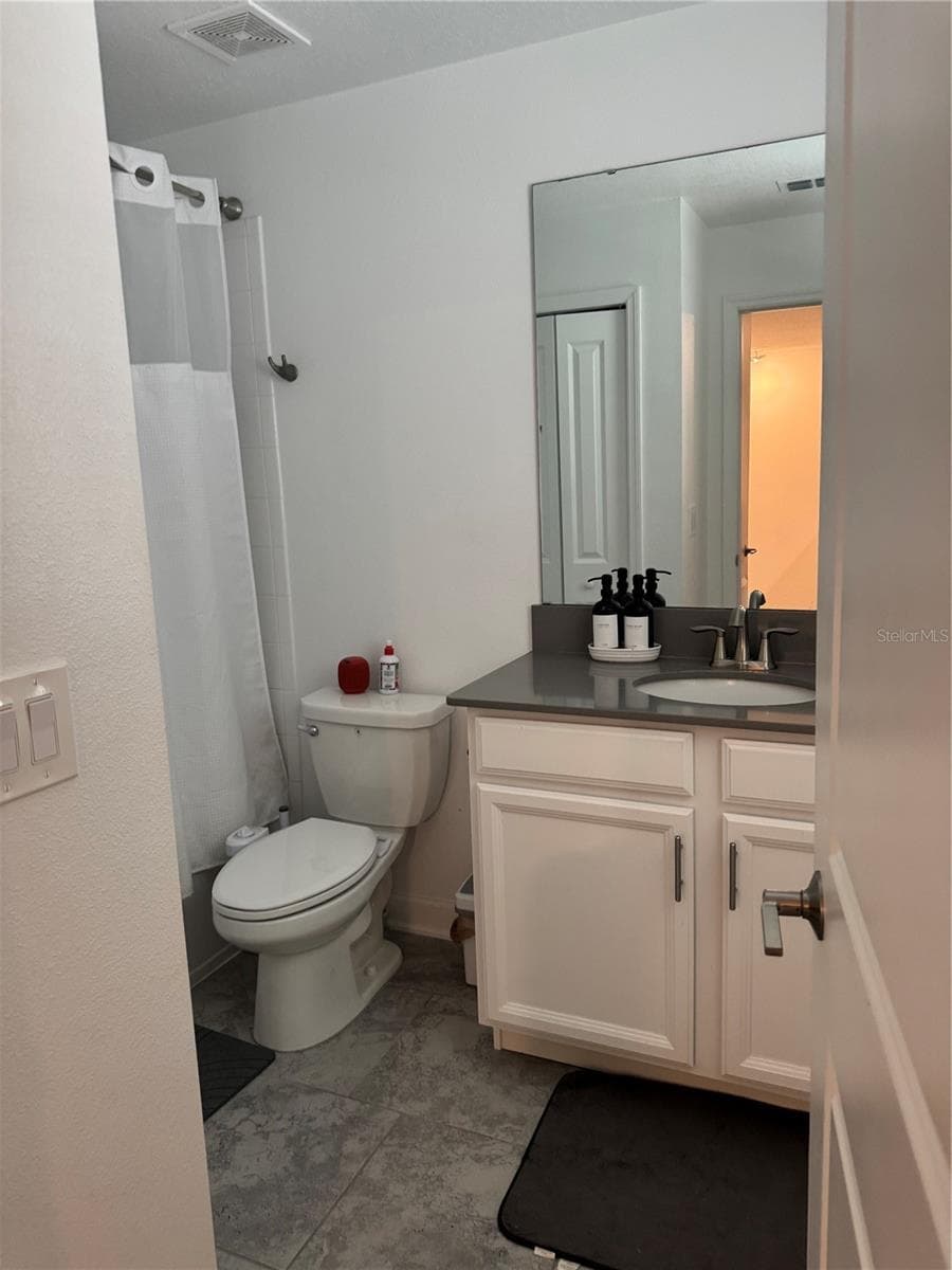 Townhouse at 11924 BOLDFACE DR, ORLANDO, photo 18 of 40