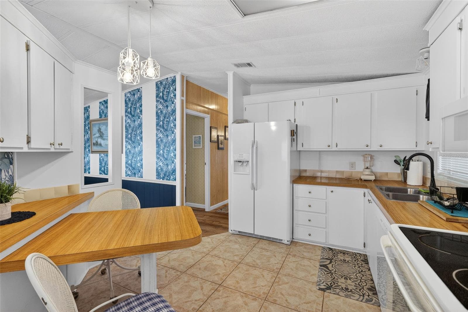 Manufactured Home at 485 LOMA LINDA, NORTH PORT, photo 5 of 30
