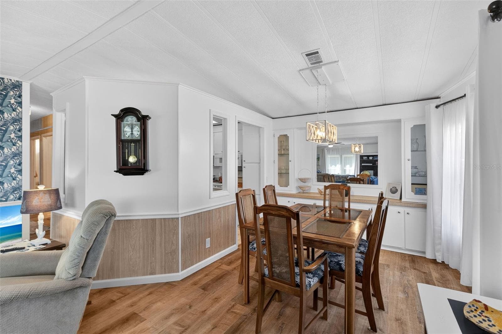 Manufactured Home at 485 LOMA LINDA, NORTH PORT, photo 7 of 30