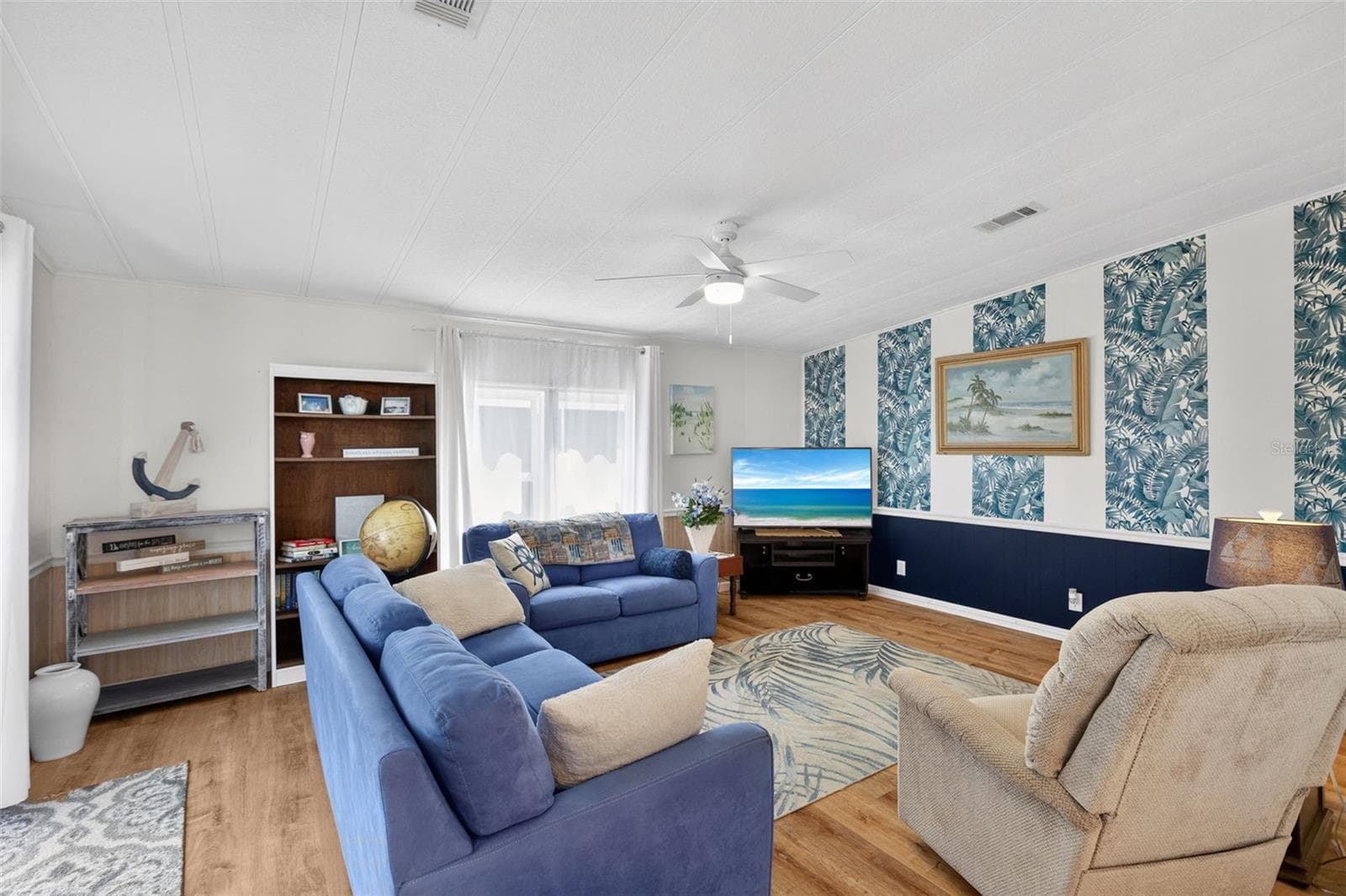 Manufactured Home at 485 LOMA LINDA, NORTH PORT, photo 9 of 30