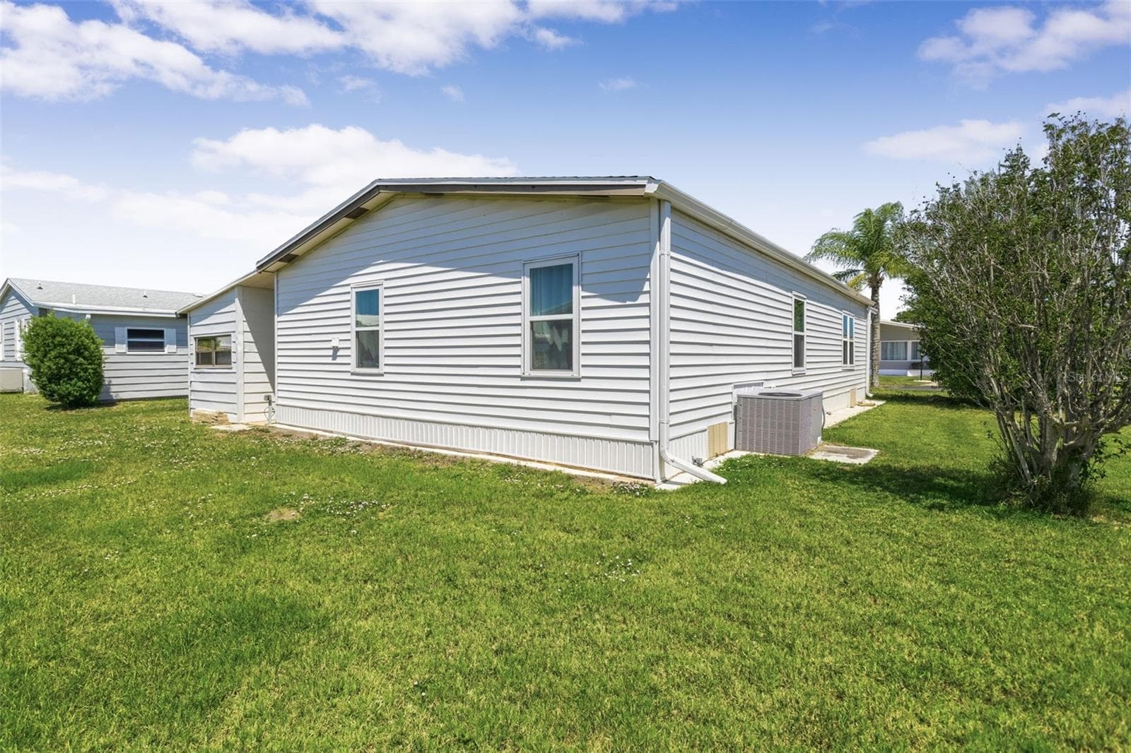 Manufactured Home at 485 LOMA LINDA, NORTH PORT, photo 24 of 30