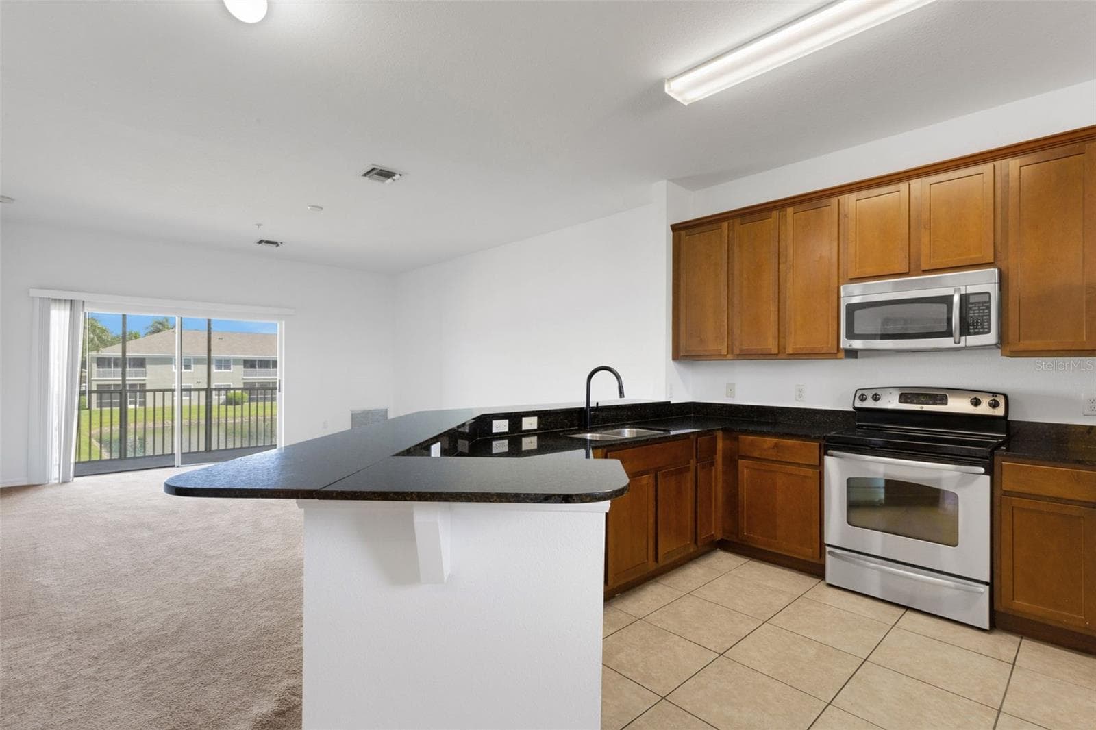 Condominium at 5328 MANG PL #1305, SARASOTA, photo 8 of 43