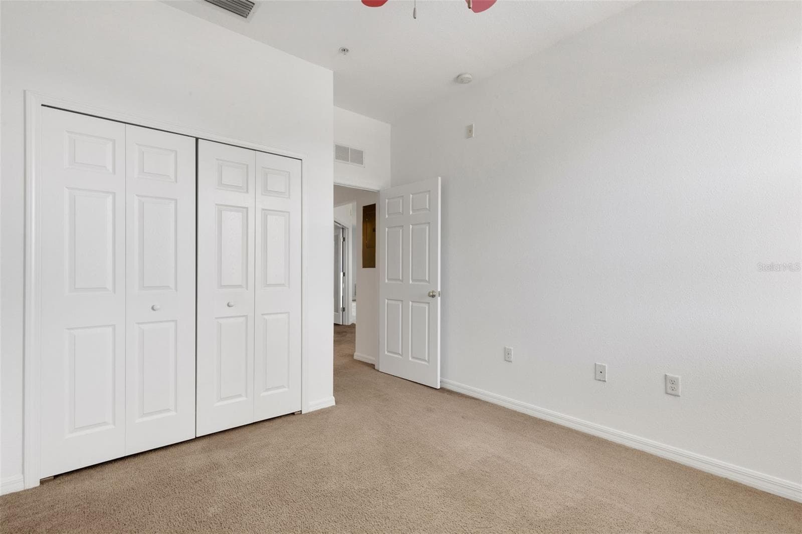 Condominium at 5328 MANG PL #1305, SARASOTA, photo 29 of 43