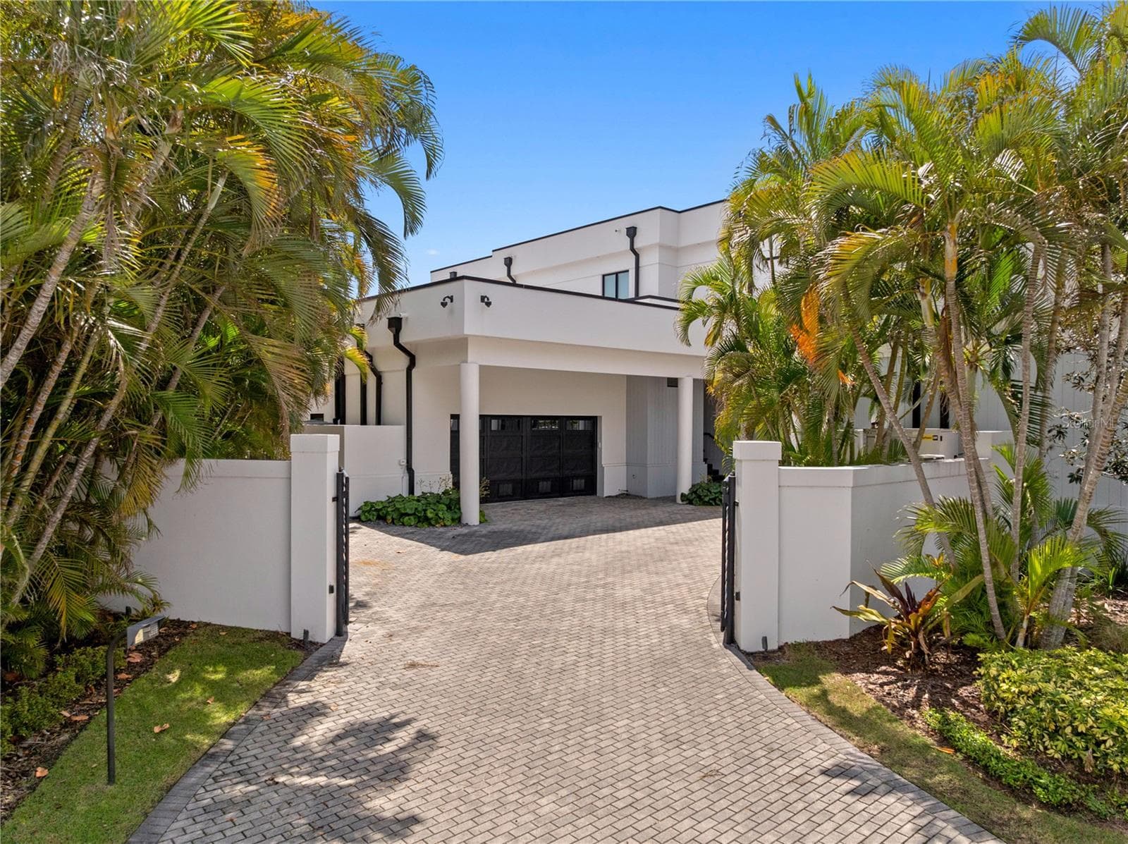 One of Two Security Gates - 2 SANDPIPER RD, TAMPA