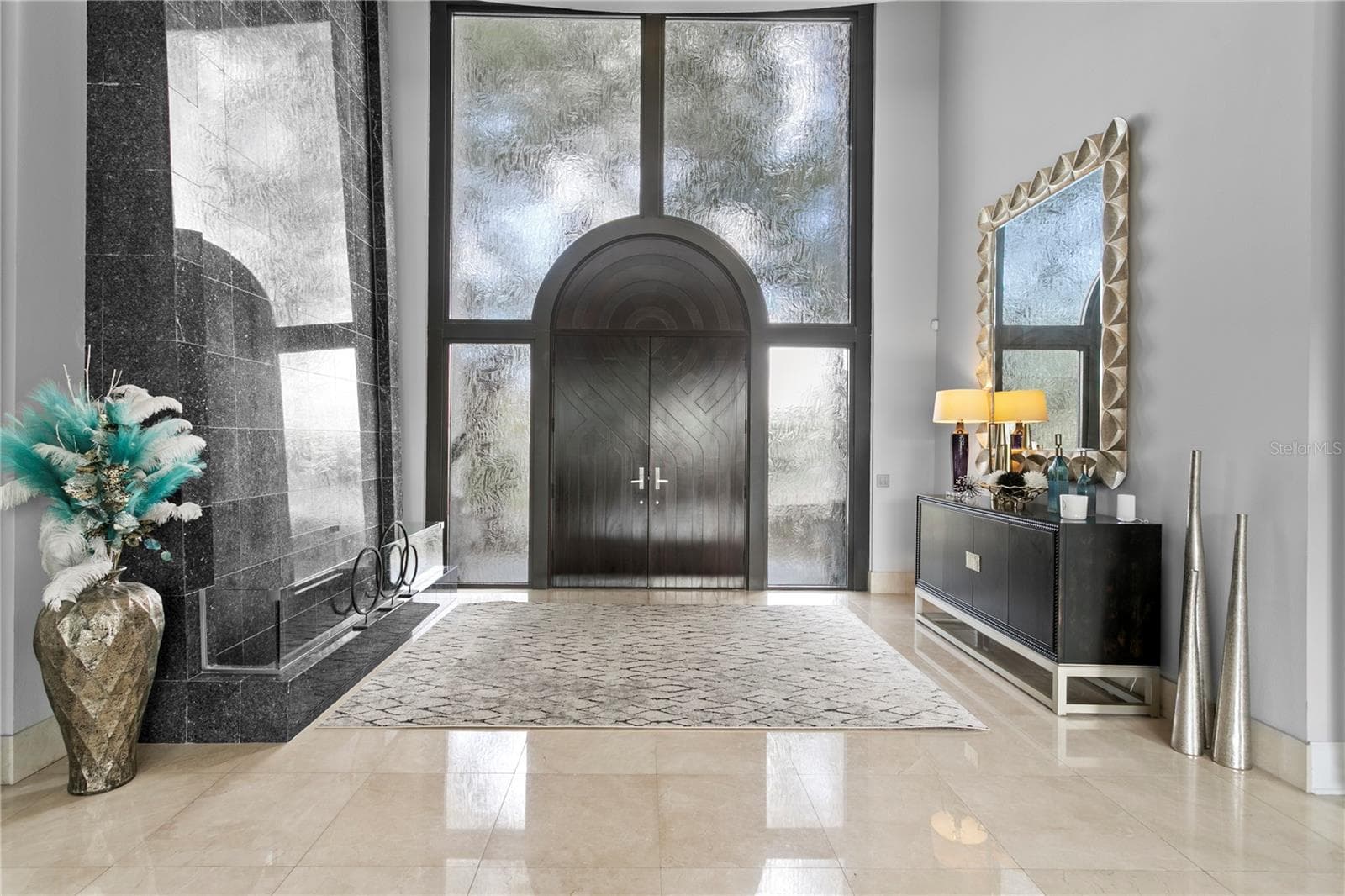 Grand Foyer - 2 SANDPIPER RD, TAMPA