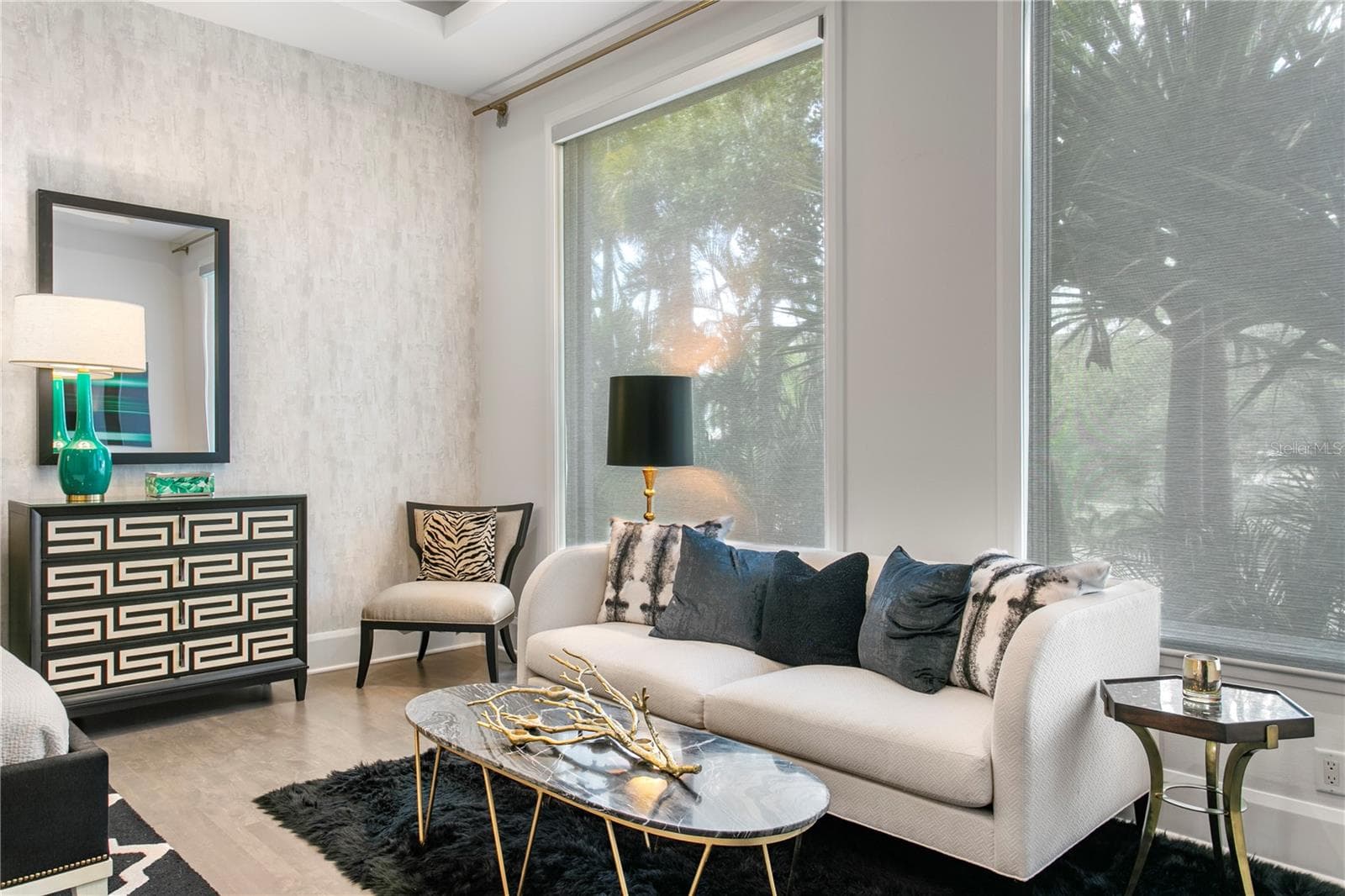 Floor to Ceiling Windows - 2 SANDPIPER RD, TAMPA