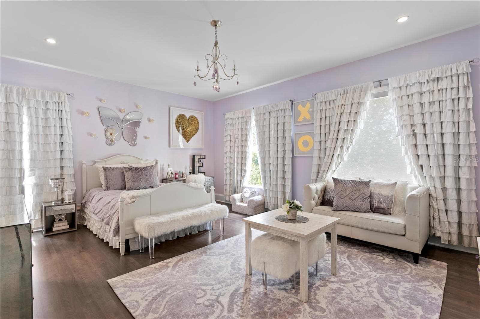 Bedroom 4 is very spacious and has large windows - 2 SANDPIPER RD, TAMPA