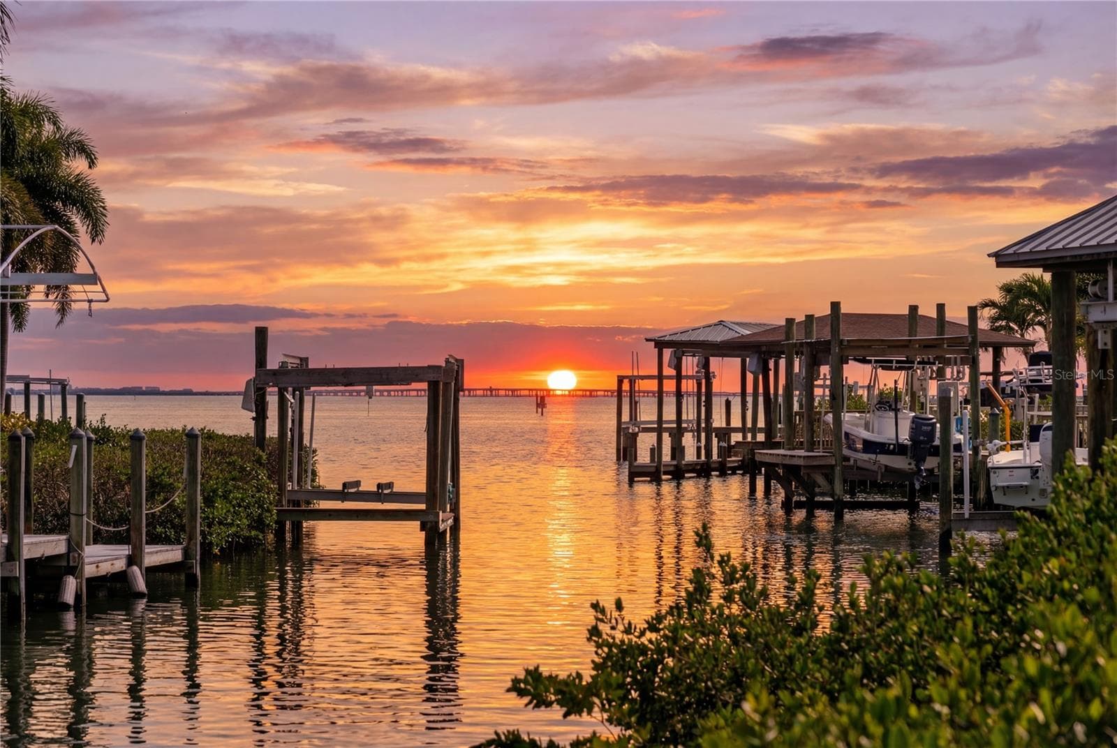 Doesn't Get Much Better Than This! - 2 SANDPIPER RD, TAMPA