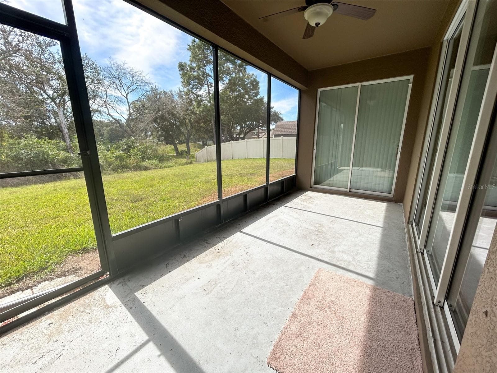 Backyard screen patio - 13814 BEE TREE CT, HUDSON