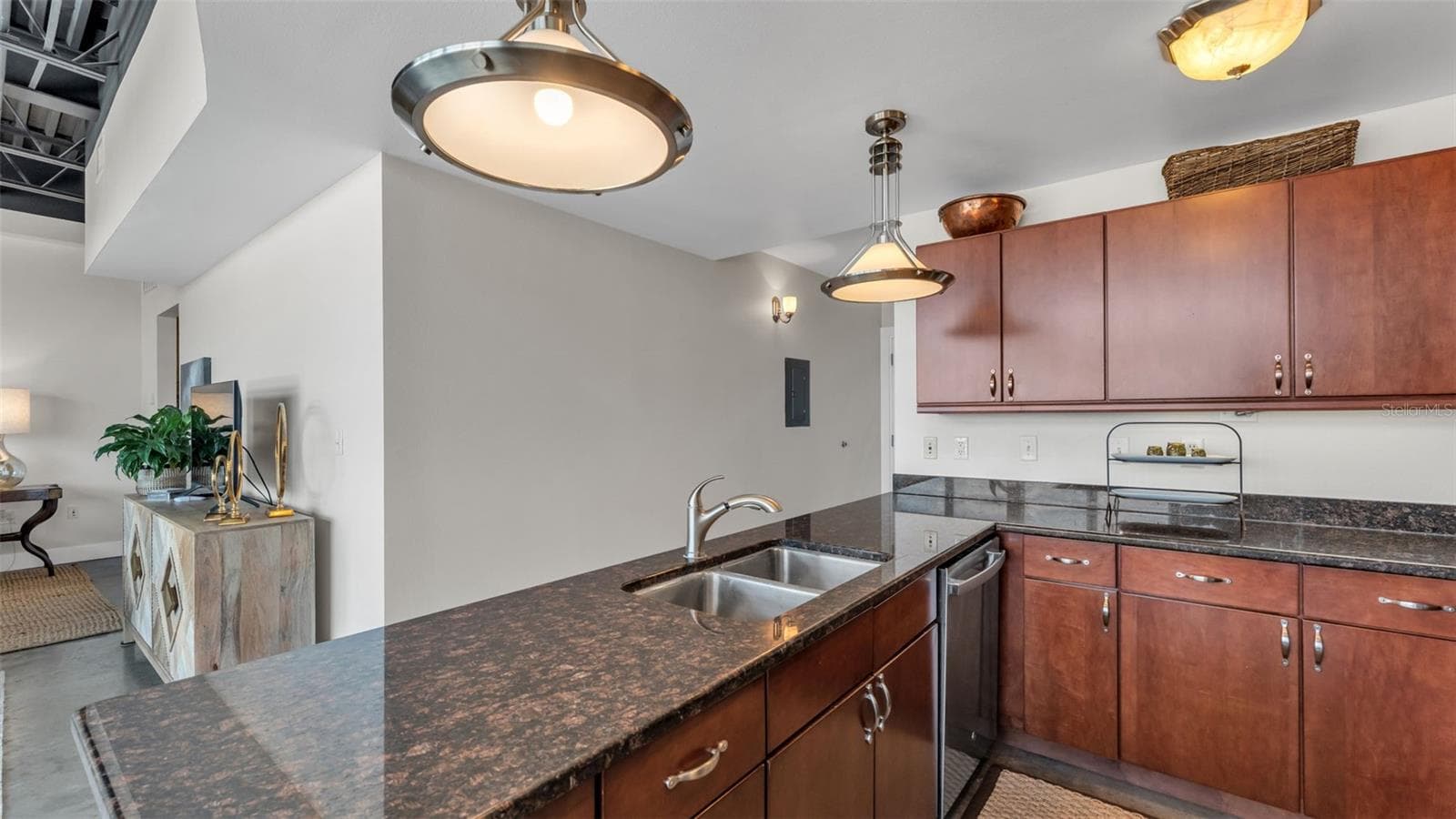 Condominium at 125 N KENTUCKY AVE #505, LAKELAND, photo 13 of 44