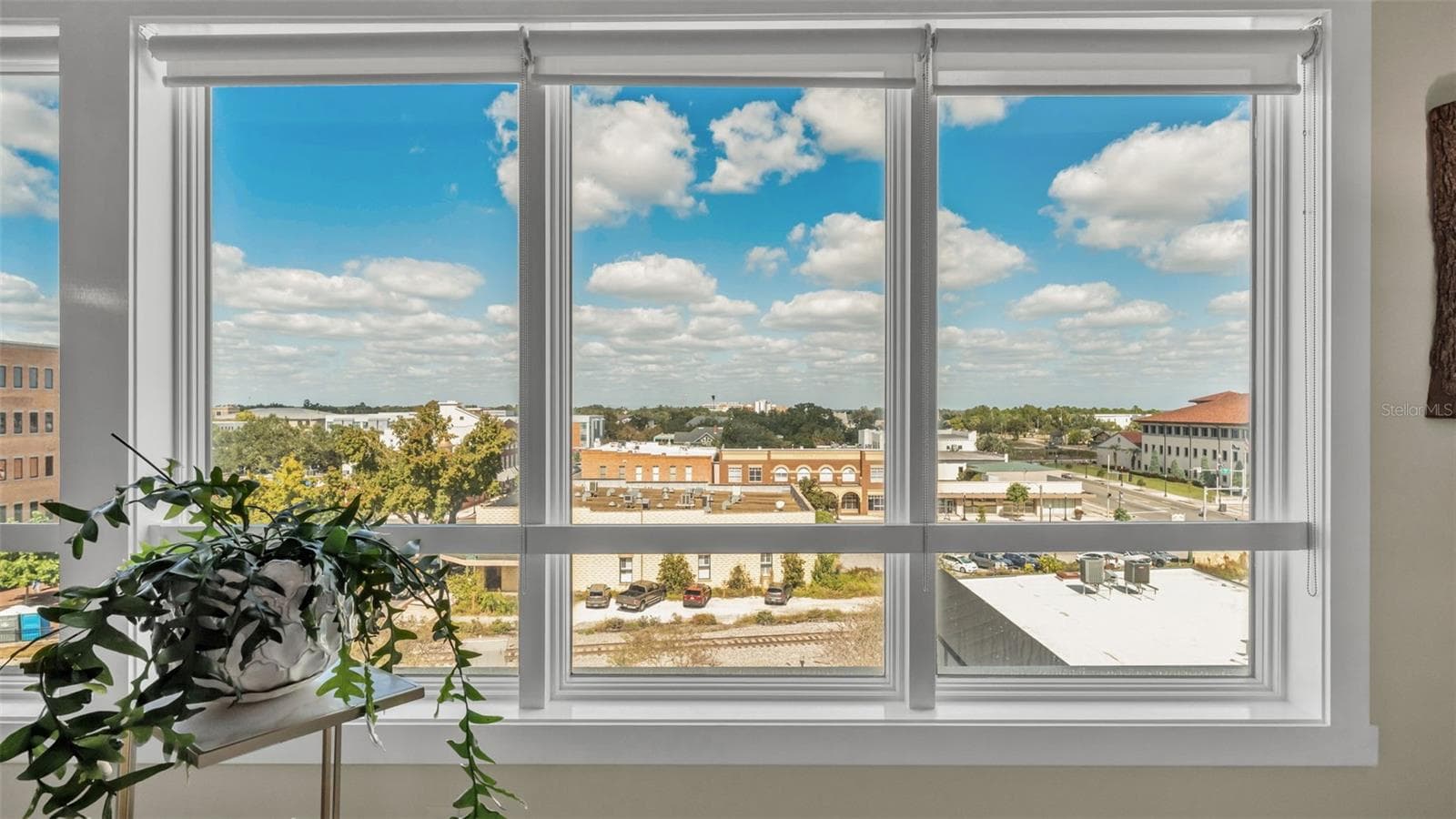 Condominium at 125 N KENTUCKY AVE #505, LAKELAND, photo 20 of 44