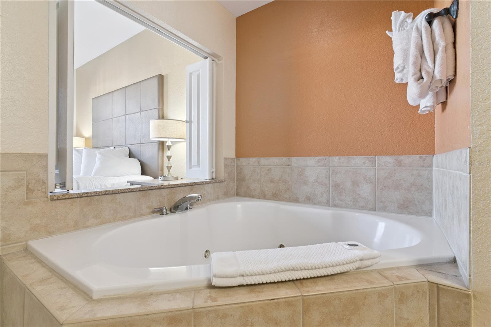 Condominium at 12538 FLORIDAYS RESORT DR #602C, ORLANDO, photo 17 of 34